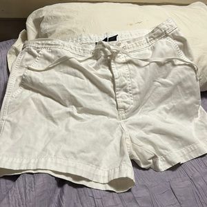 Gap shorts